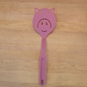 Pampered Chef Piggy From Toy Story Turner
